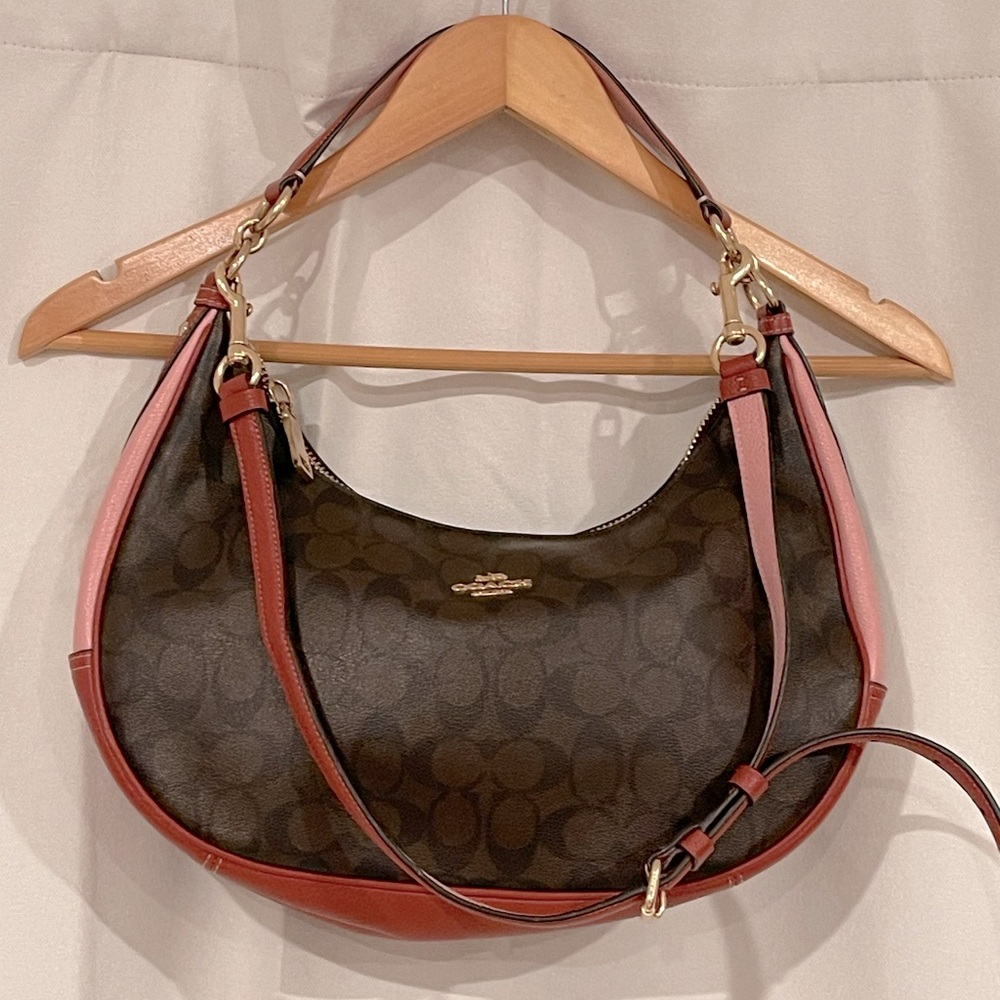 ❤️🌸🤎Coach Monogram Crossbody Bag❤️🌸🤎